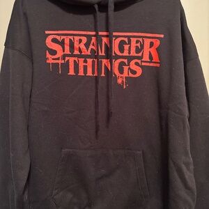 "Stranger things" black hoodie size M with front pocket no flaws
